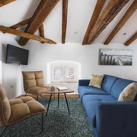 Urban Loft Old Town Porec Exterior photo