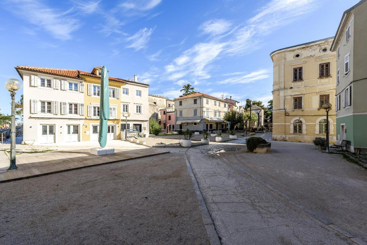 Urban Loft Old Town Apartman Poreč
