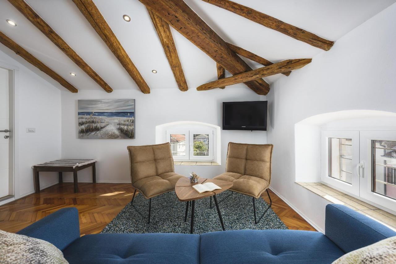 Urban Loft Old Town Apartman Poreč